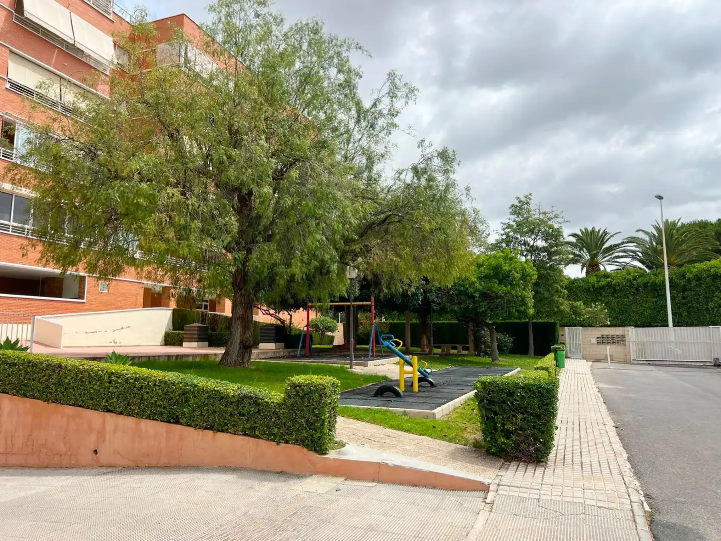 Exterior view of Houses for sale in Elche ciudad
