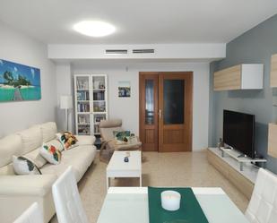 Living room of Flat for sale in Carcaixent  with Air Conditioner and Balcony