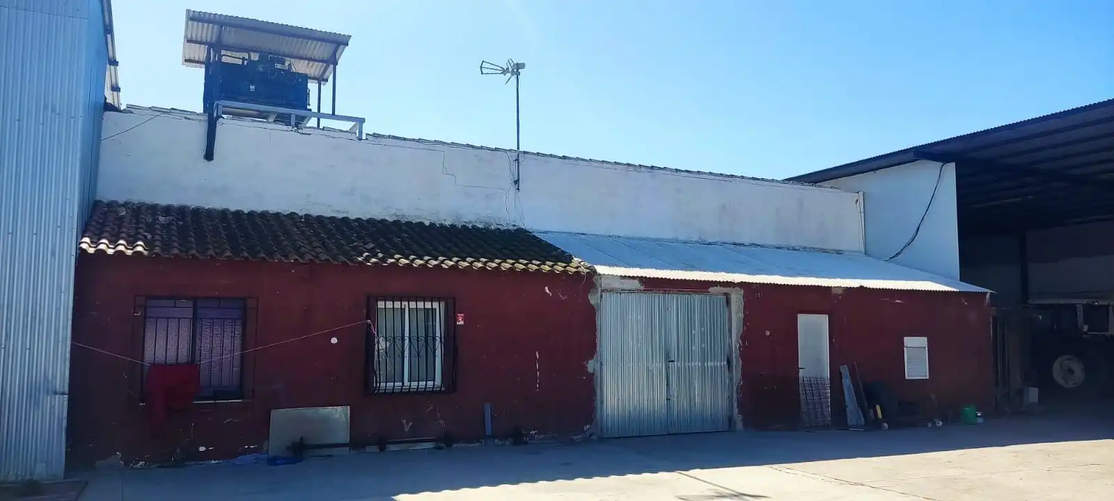 Industrial buildings for sale in Puntarrón