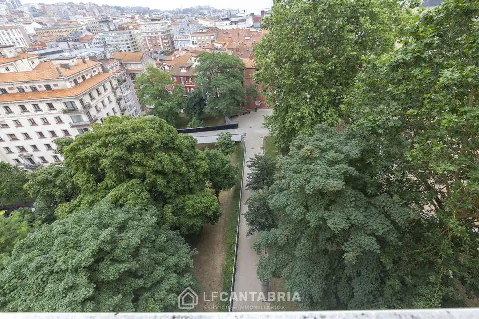 Piso con ascensor en venta en Centro - Ayuntamiento, imagen 4