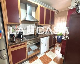Kitchen of Flat for sale in  Sevilla Capital