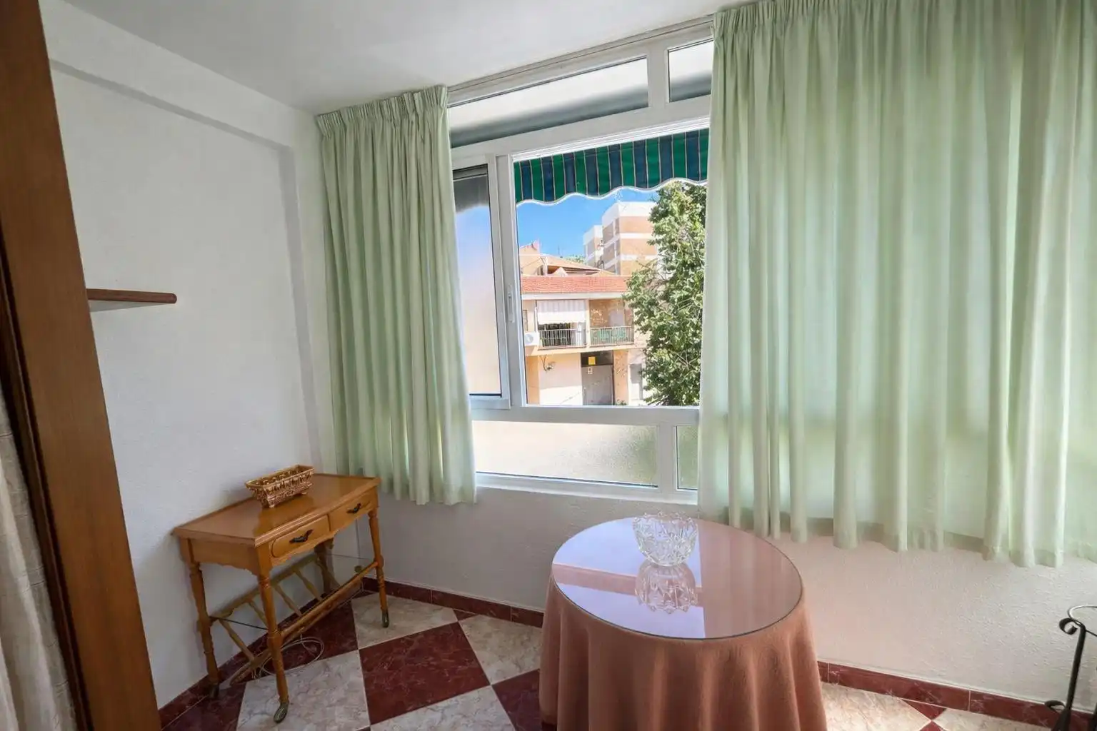 Dormitori de Apartament en venda en Málaga amb Aire condicionat i Alarma