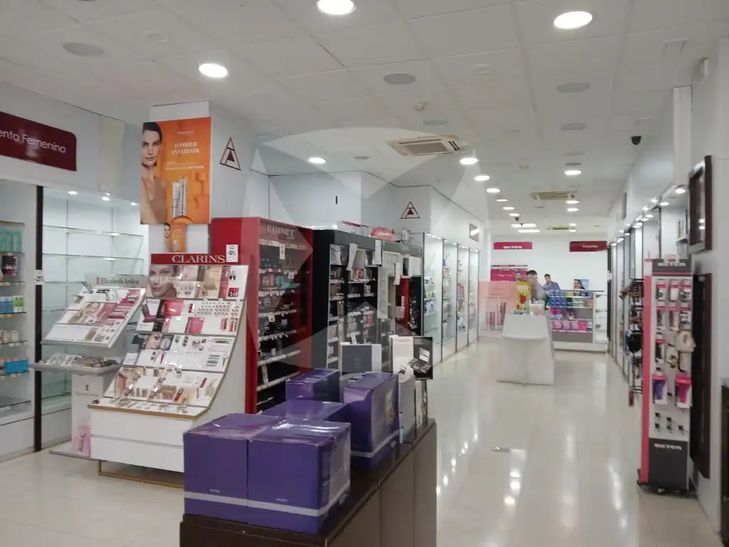 Gewerbefläche zur Miete in Avenida Ricardo Carapeto Zambrano, imagen 2