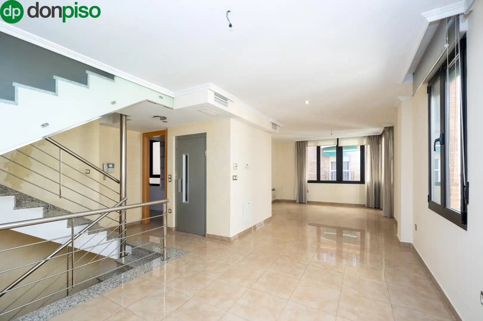 Houses for sale in Granada  with Air Conditioner, Heating and Terrace
