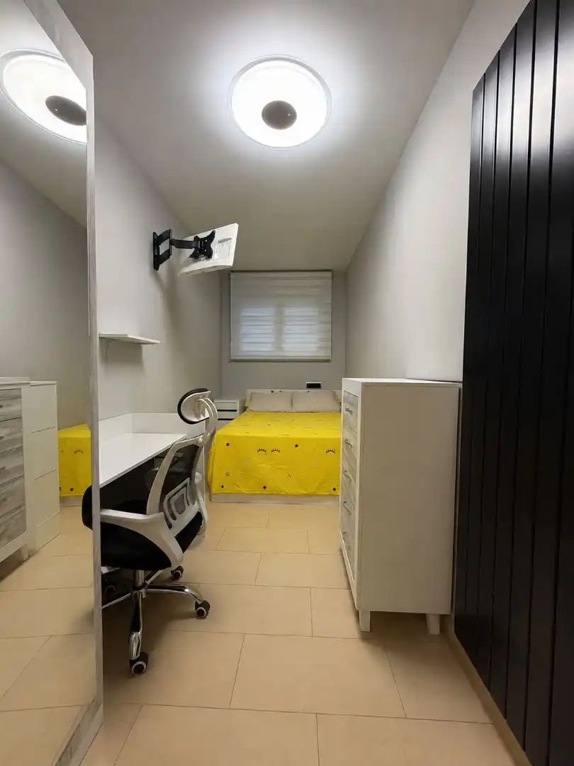 Habitación de Planta baja de alquiler en Gavà con Aire acondicionado, Terraza y Amueblado