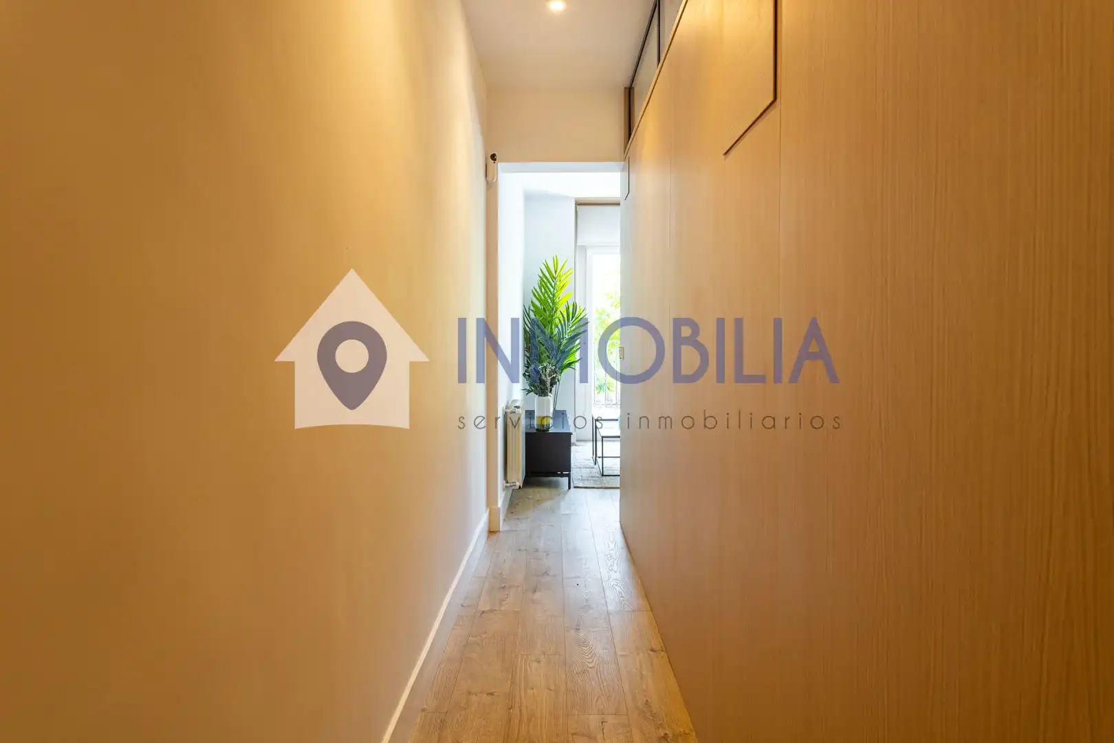 Wohnung zum Verkauf in Madrid mit Klimaanlage und Heizung