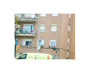 Flat for sale in Salt