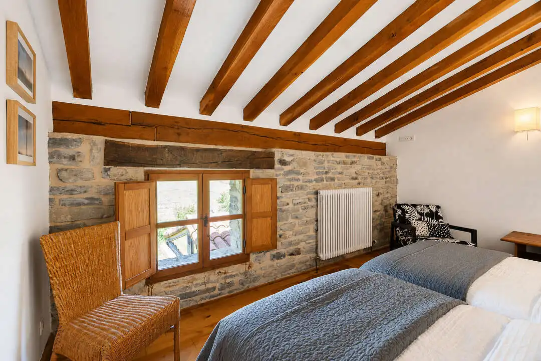 Habitación de Casa o chalet en venta en Ayala / Aiara con Aire acondicionado, Calefacción y Jardín privado