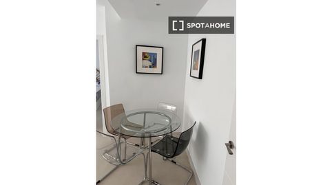 Photo 2 of Room in Puerta Bonita, Madrid Capital