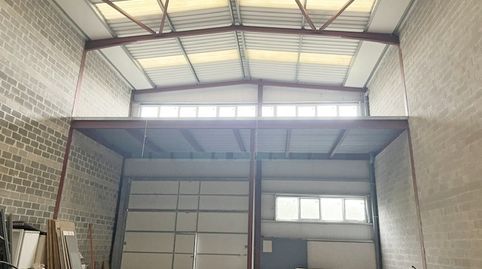 Foto 2 von Fabrikhallen zur Miete in Barrio Viérnoles, 8, Nueva Ciudad, Torrelavega