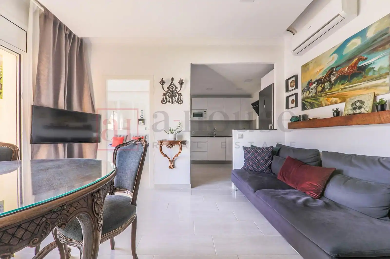 Piso con terraza en venta en Calle de Nàpols, imagen 3