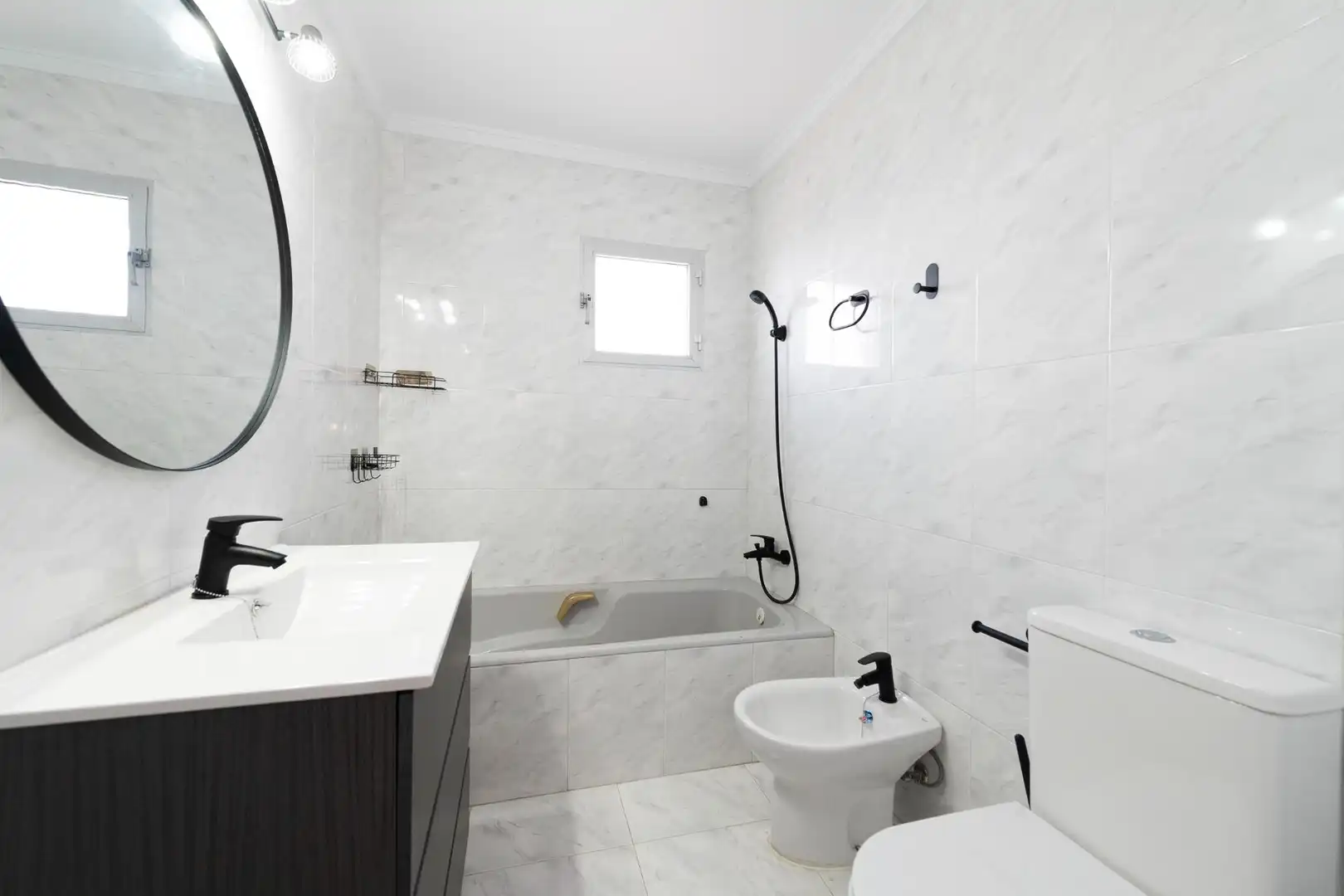 Baño de Casa adosada en venta en Rincón de la Victoria con Terraza y Piscina comunitaria