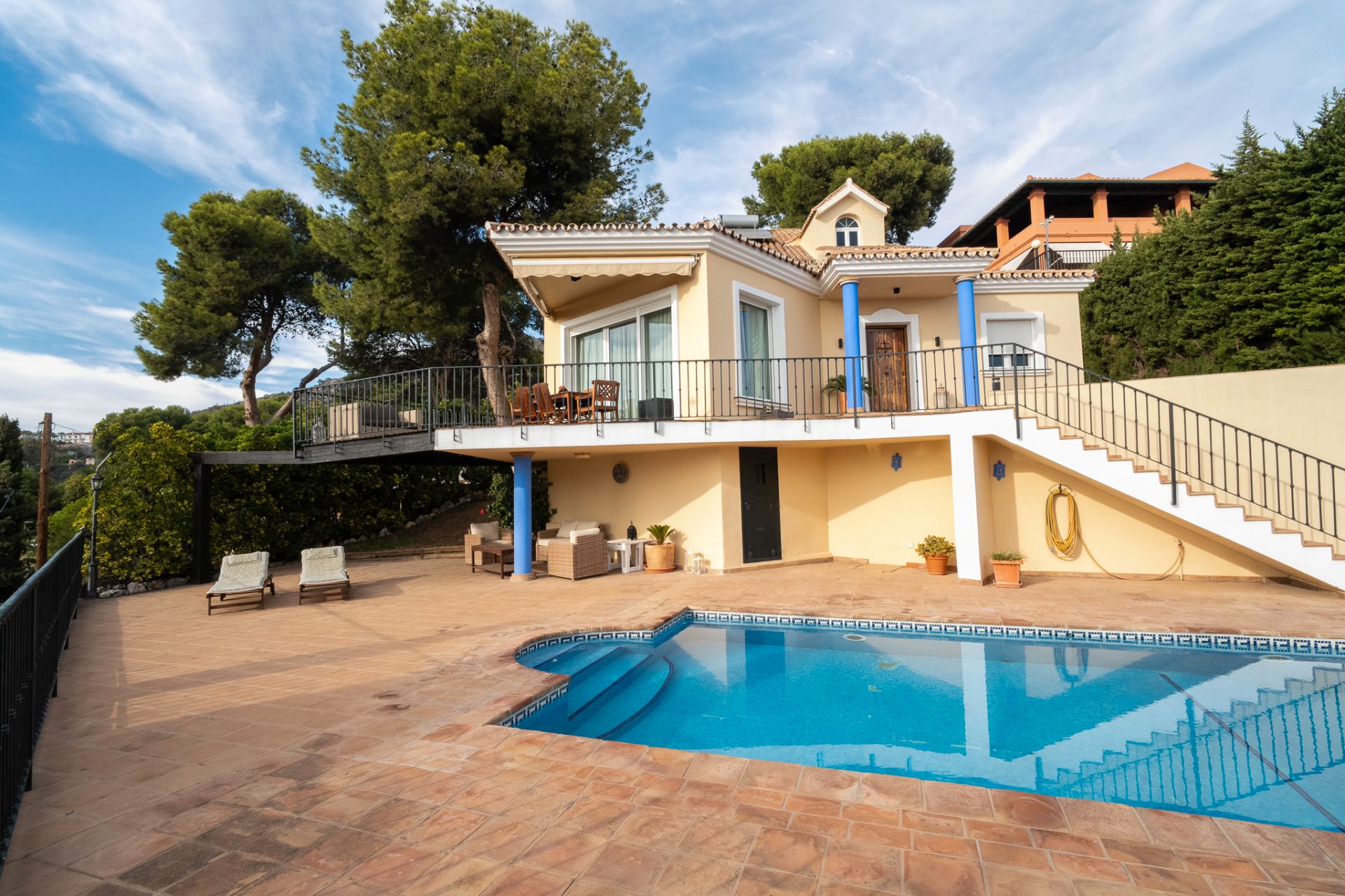 Vista exterior de Casa o xalet en venda en Málaga Capital amb Aire condicionat, Calefacció i Jardí privat