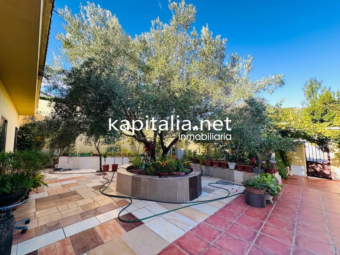 Terraza de Casa o chalet en venta en La Font de la Figuera con Calefacción, Jardín privado y Trastero