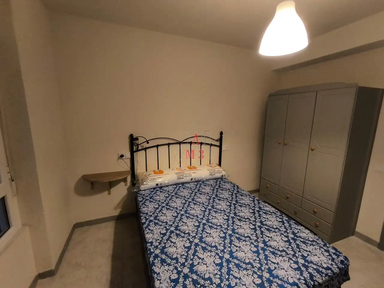 Habitación de Piso para compartir en León Capital  con Calefacción y Amueblado