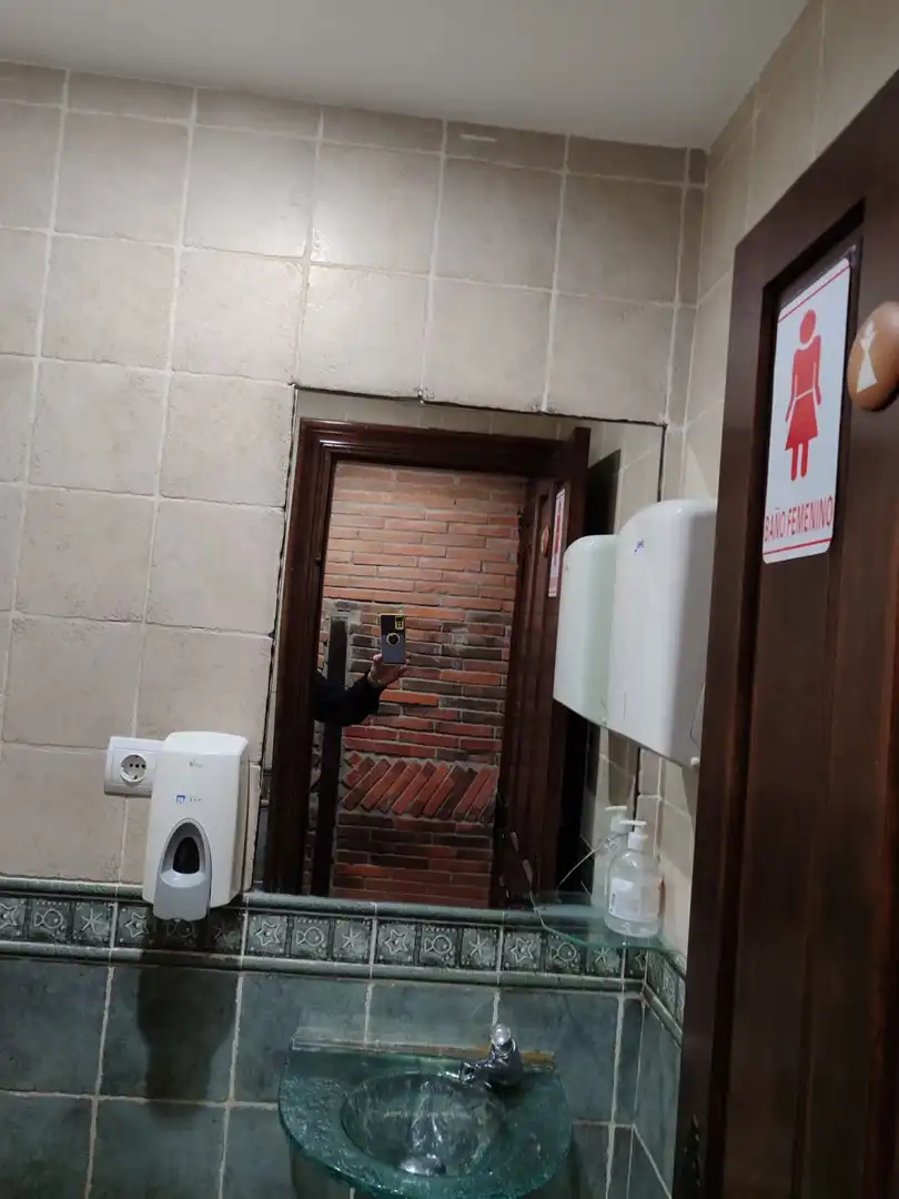 Bathroom of Commercial properties for sale in Cartes