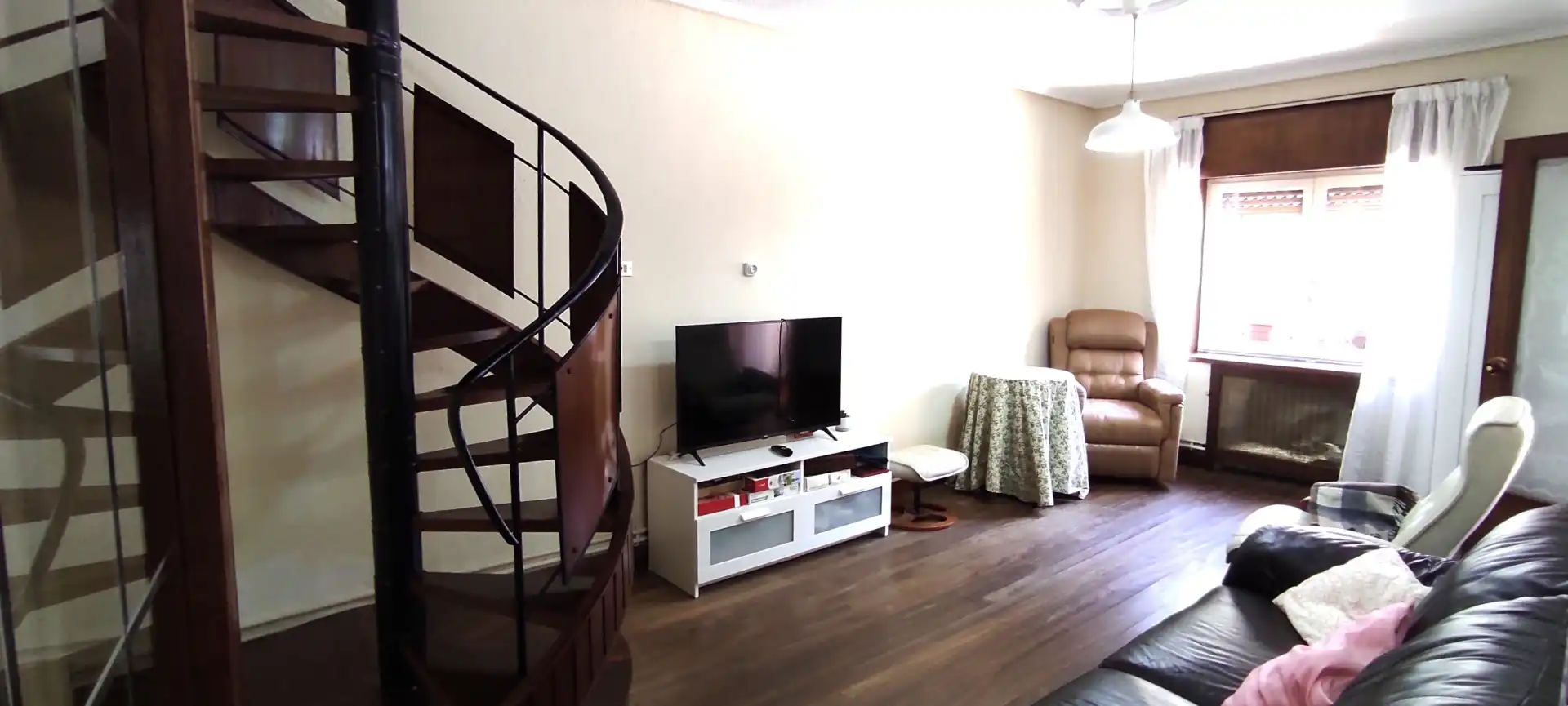 Living room of Houses for sale in Valle de Trápaga-Trapagaran  with Heating, Terrace and Storage room