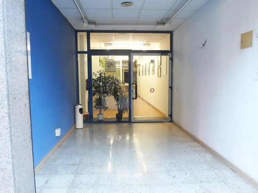 Gewerbefläche zur Miete in Centre
