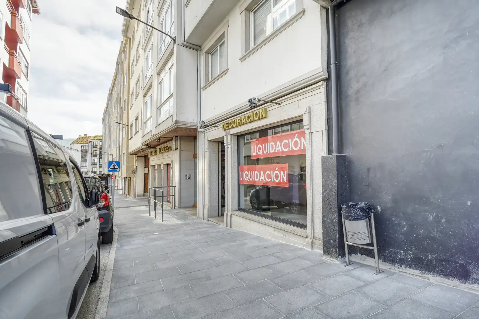 Vista exterior de Local en venta en Pontedeume con Alarma