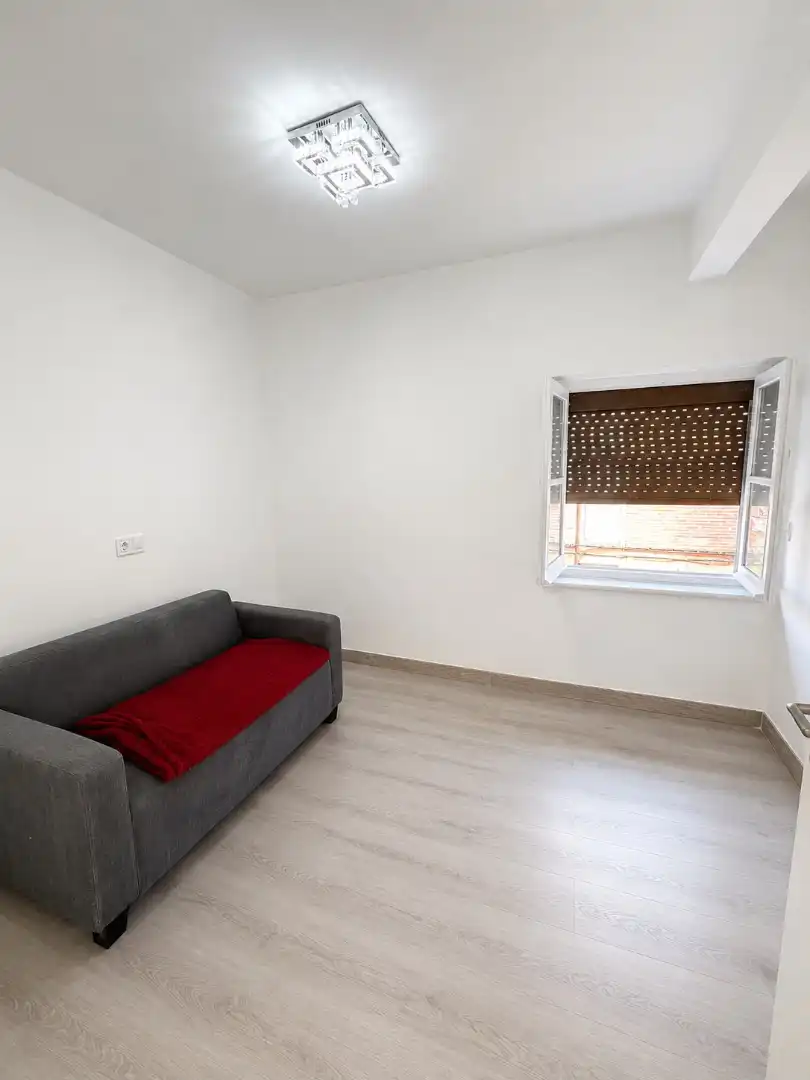 Flat with terrace for sale in Grupo Corigos, imagen 8