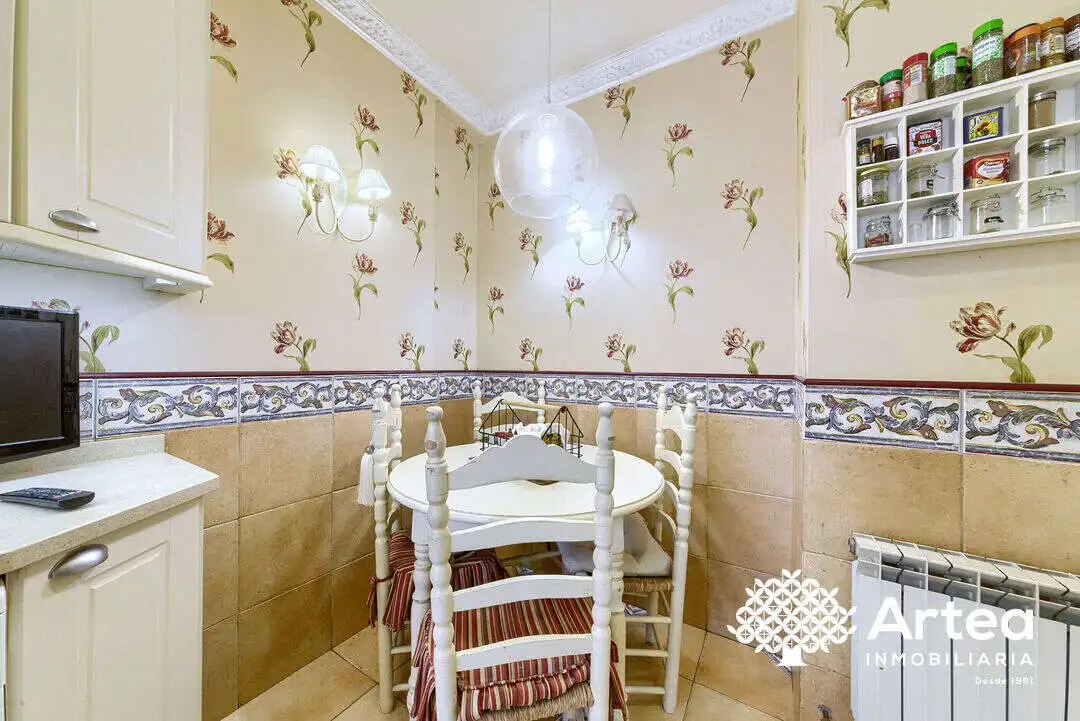 Cocina de Piso en venta en Getxo  con Calefacción, Trastero y Balcón