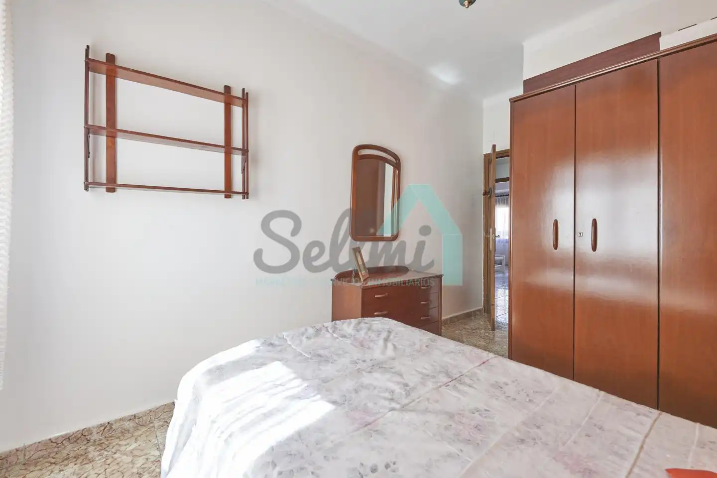 Bedroom of Flat for rent in Gijón   with Furnished