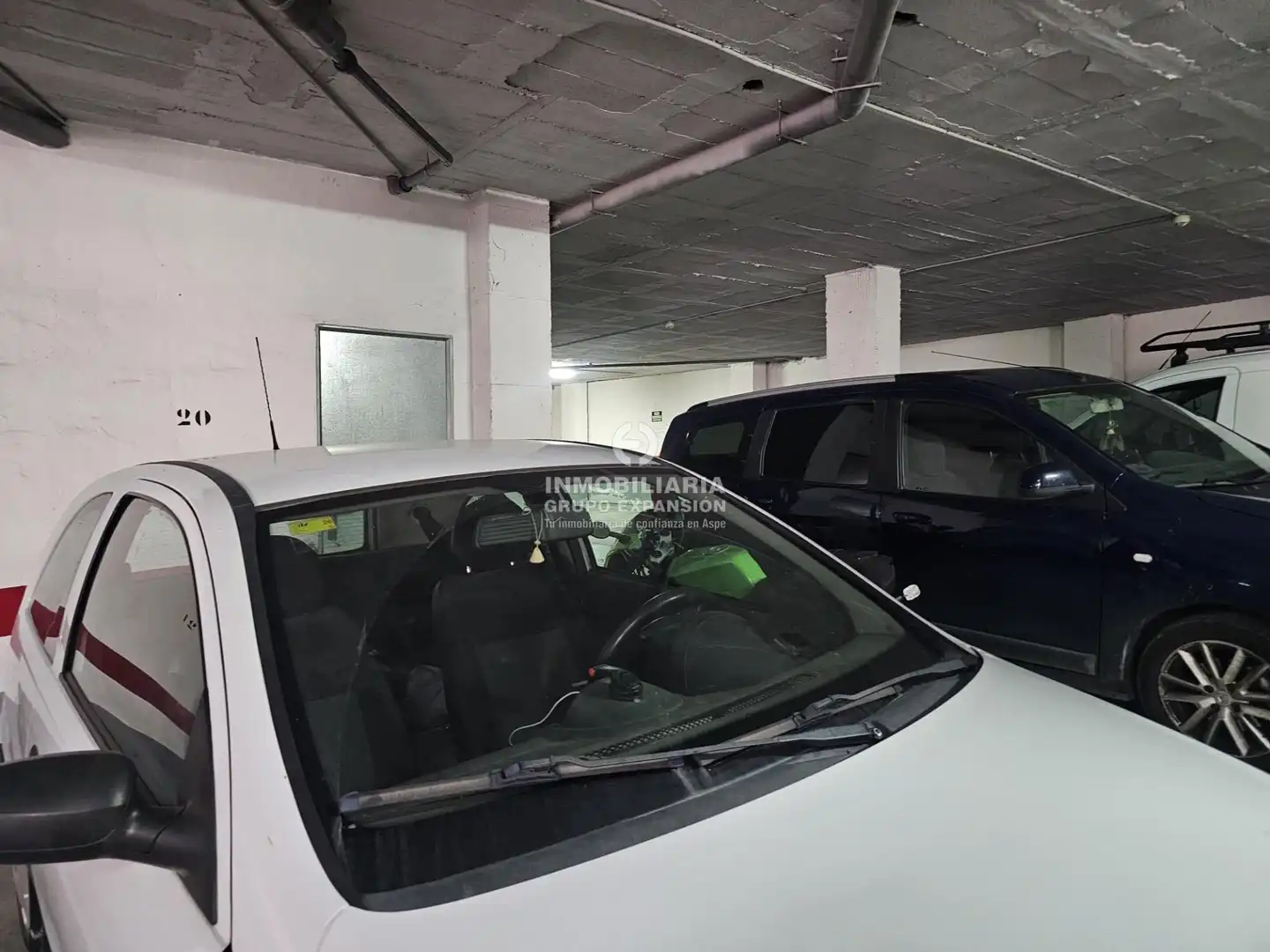 Parkplatz von Wohnung zum Verkauf in Aspe mit Abstellraum, Balkon und Gemeinschaftspool