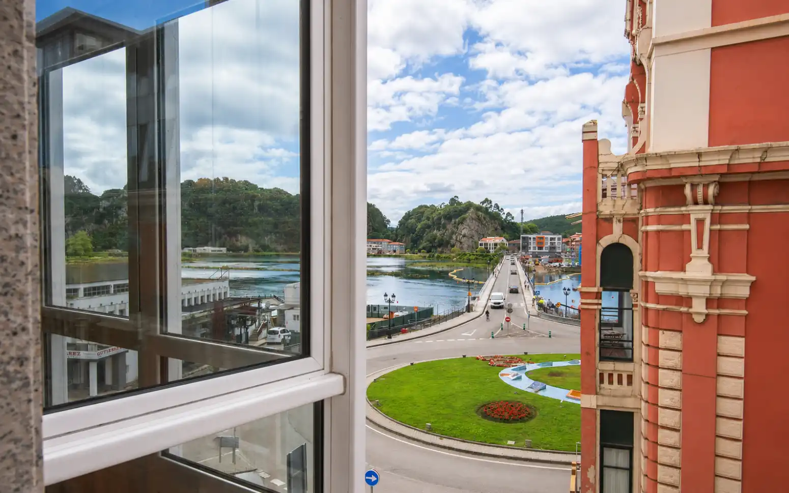 Terraza de Piso en venta en Ribadesella con Calefacción, Parquet y Trastero