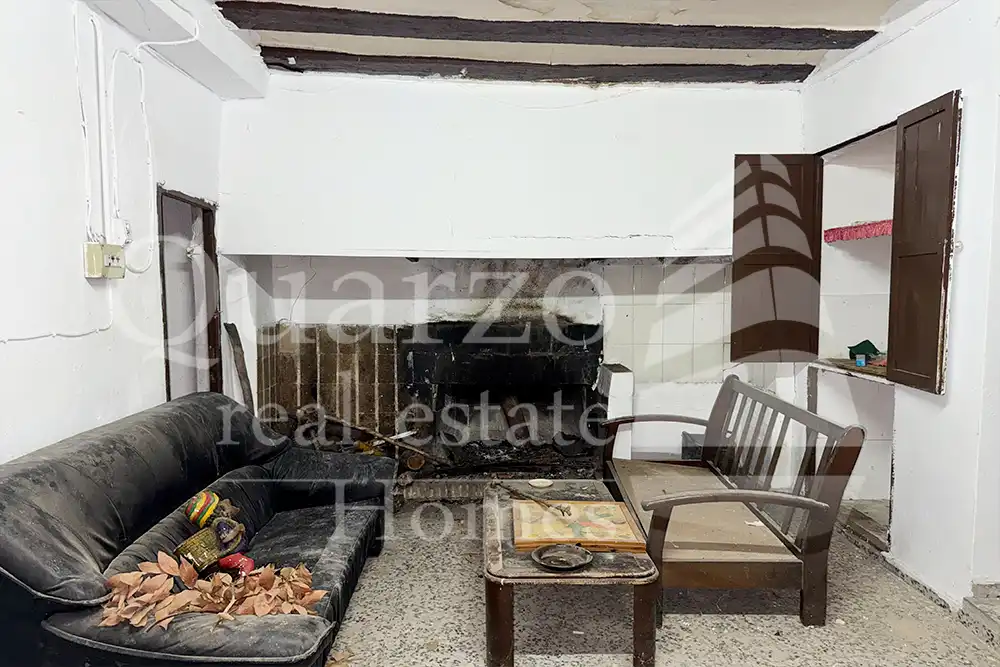 Houses for sale in Benilloba  with Heating, Private garden and Storage room
