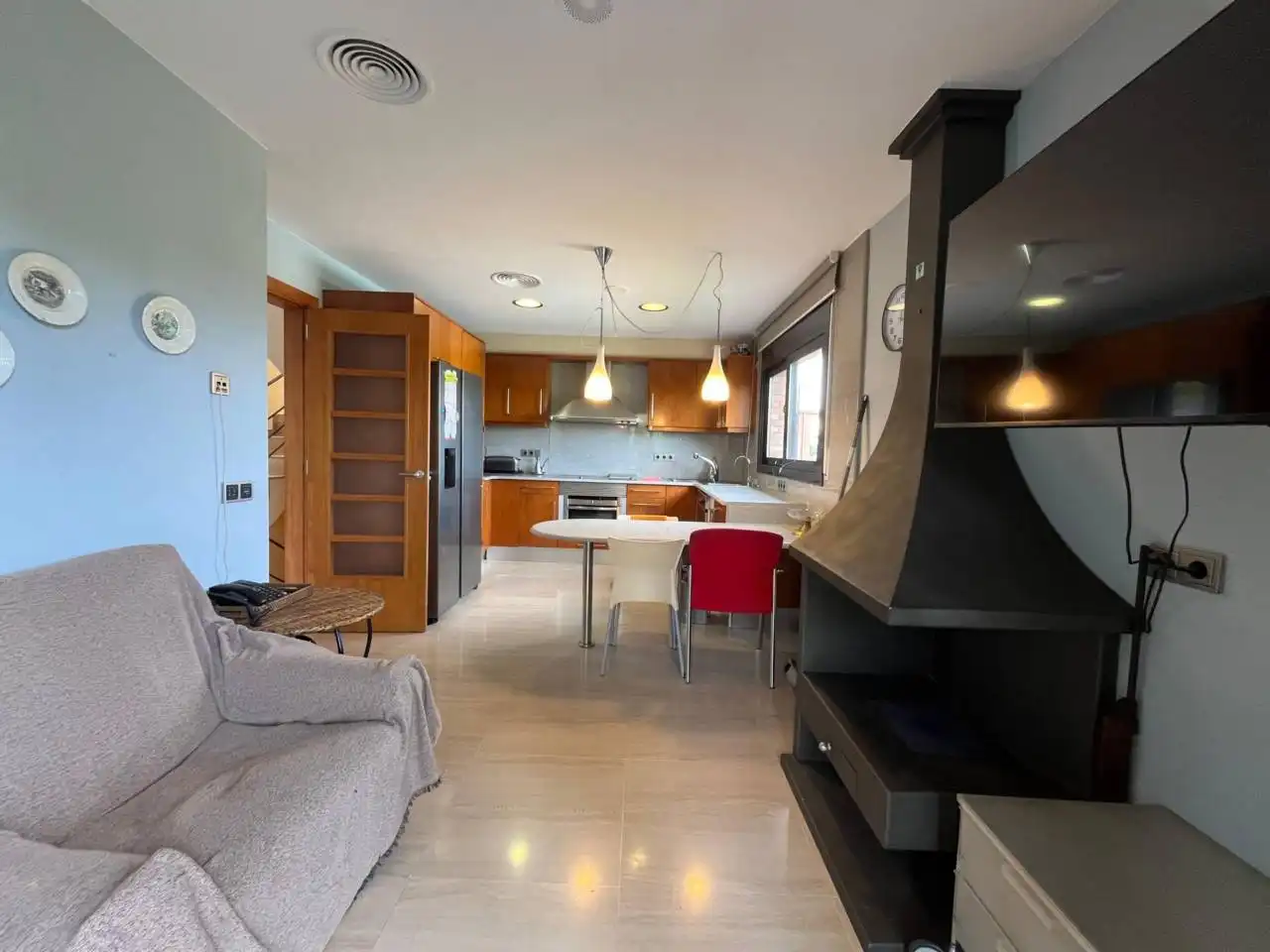 Kitchen of Houses for rent in Girona  with Air Conditioner, Heating and Terrace