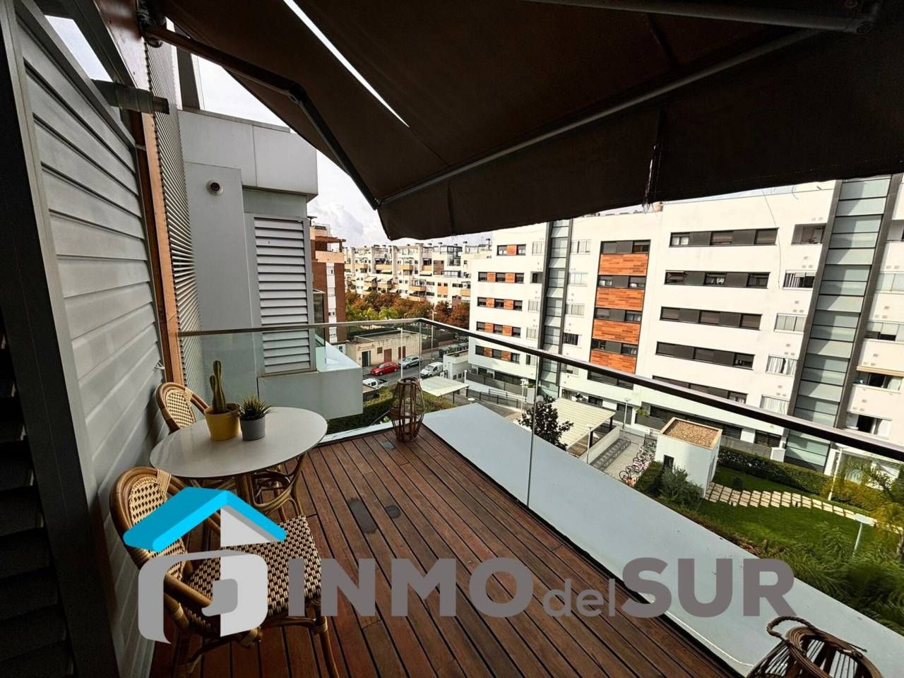 Duplex to rent in BAILARINA ANNA PAULOVA, Tablero Bajo - Arruzafilla