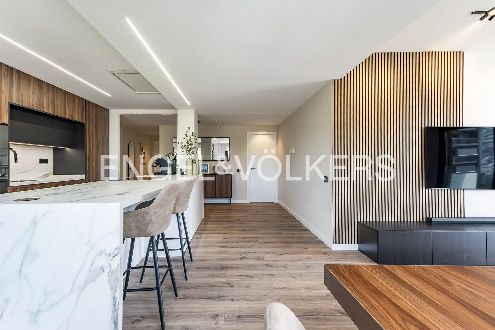 Living room of Flat for sale in Sabadell  with Air Conditioner, Heating and Parquet flooring