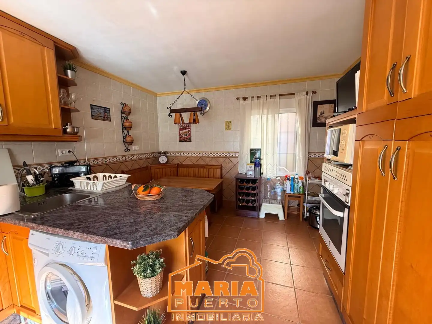 Küche von Wohnung zum Verkauf in Málaga mit Terrasse und Abstellraum