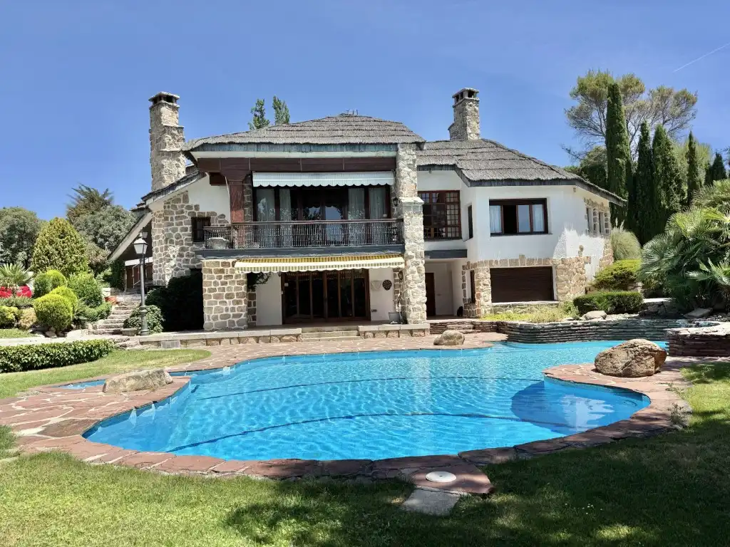 Vista exterior de Casa o chalet en venta en Algete