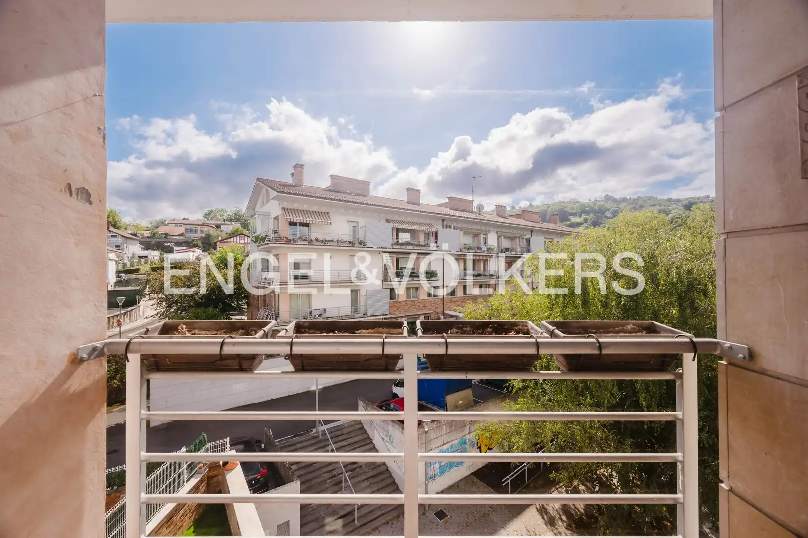 Vista exterior de Dúplex en venta en Astigarraga con Calefacción y Balcón