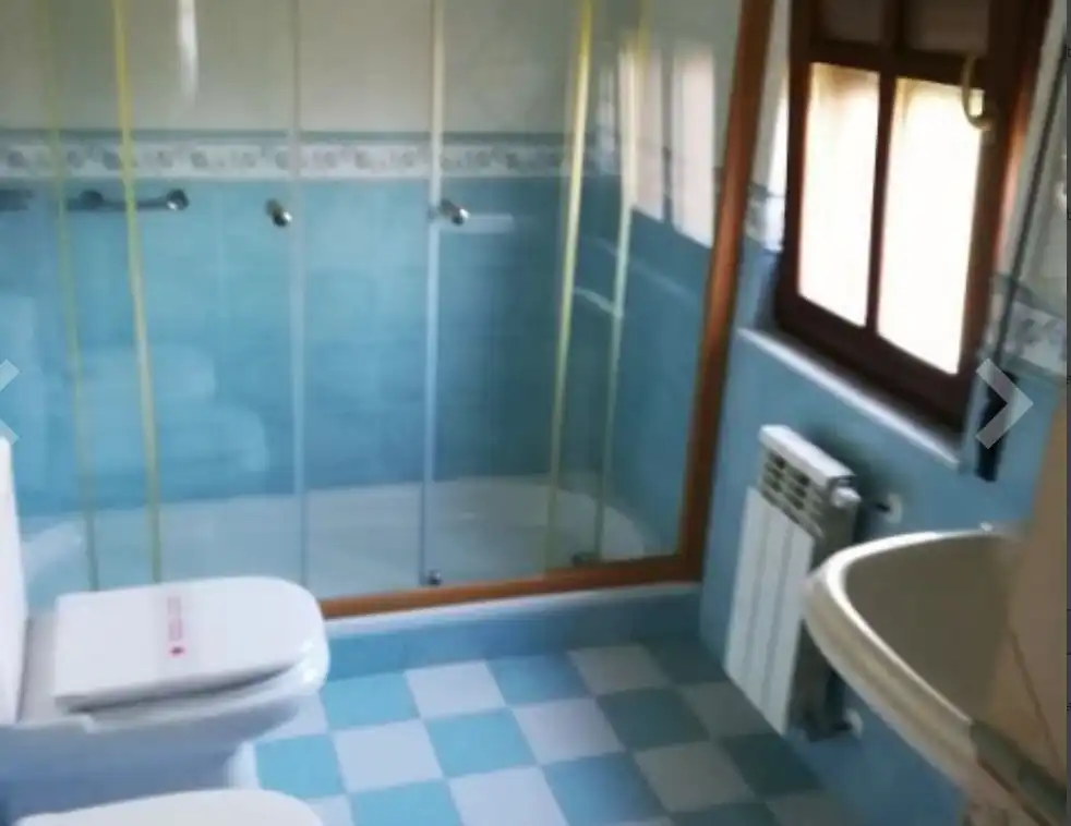 Bany de Edifici en venda en Llanes