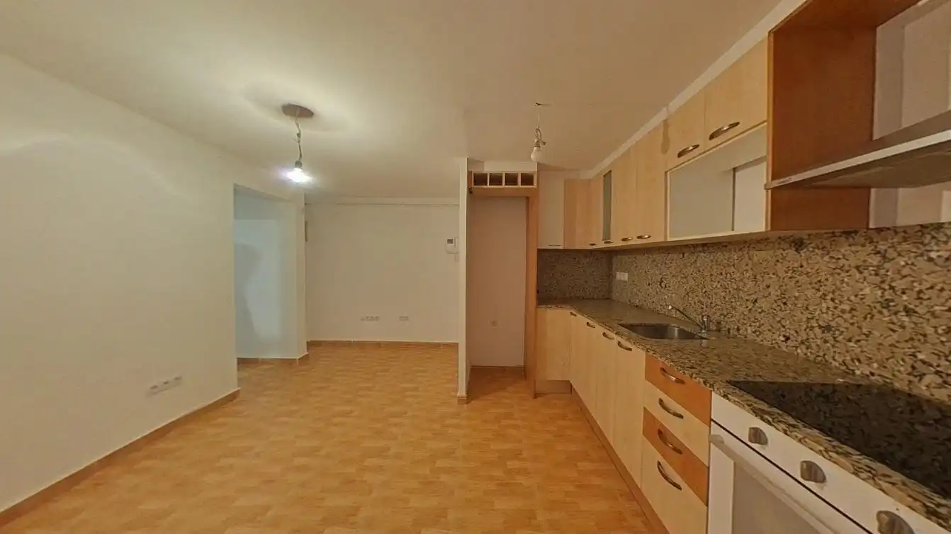 Cuina de Pis en venda en Barcelona amb Parquet