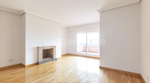 Photo 3 of Apartment to rent in Calle Terral, Prado de Somoaguas, Madrid