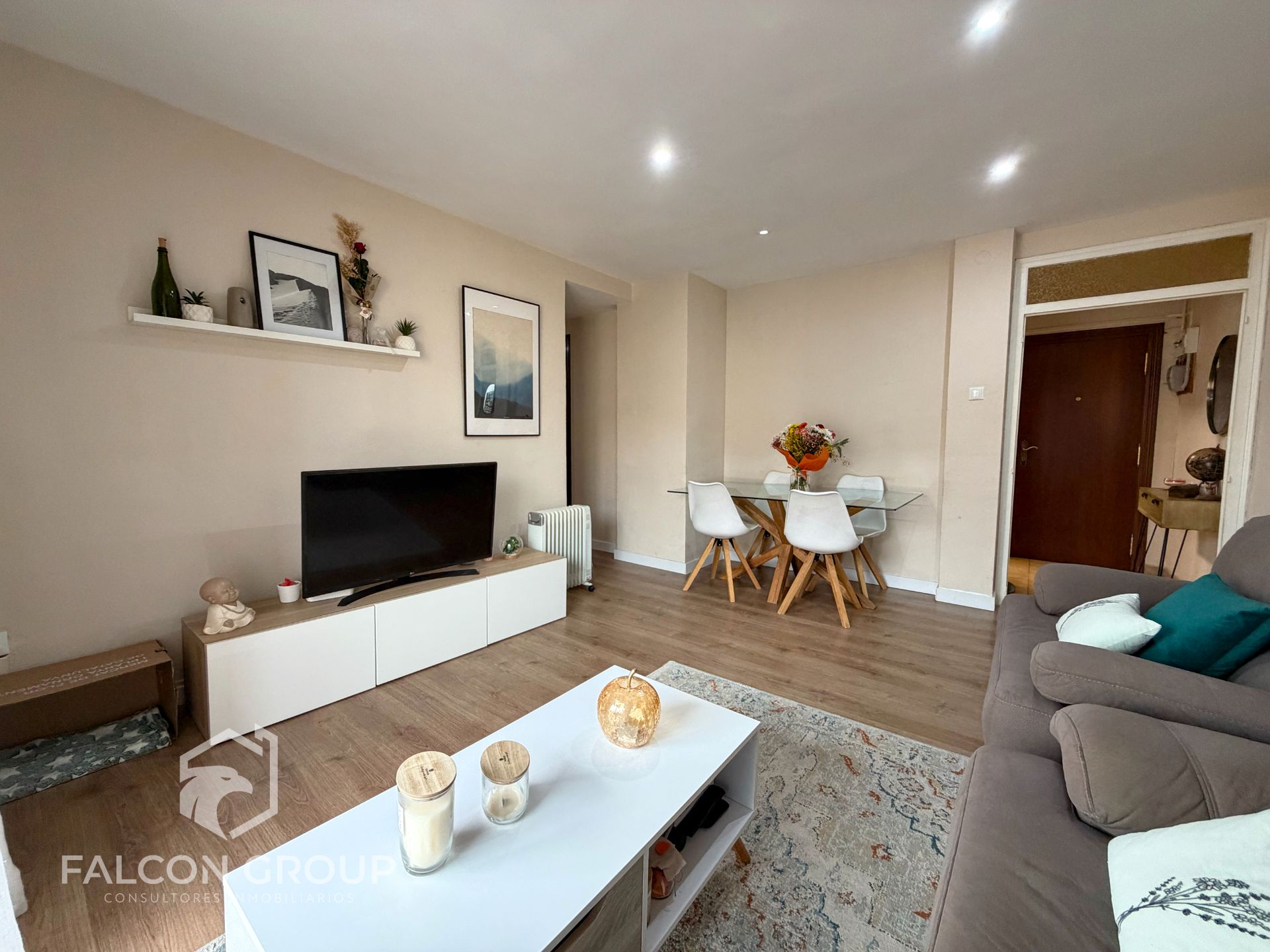 Exterior view of Flat for sale in Sant Pere de Ribes  with Furnished