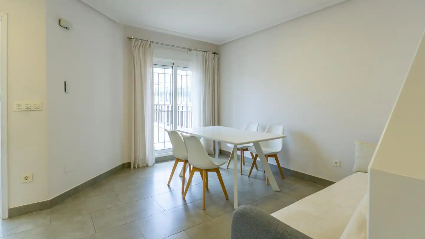 Comedor de Casa adosada en venta en Santa Pola con Aire acondicionado, Terraza y Trastero