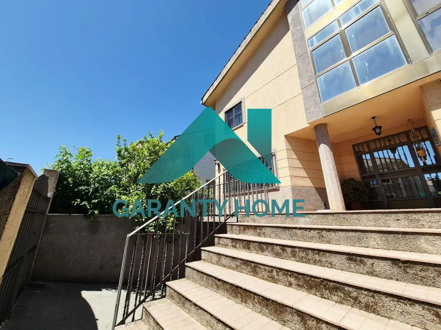 Exterior view of Houses for sale in Cáceres  with Air Conditioner, Heating and Private garden