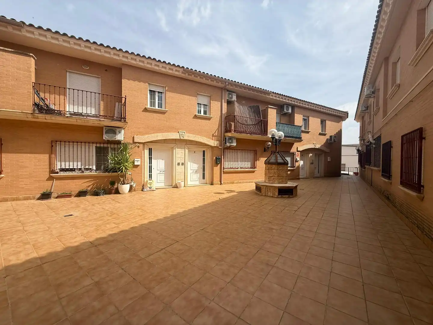 Vista exterior de Casa o chalet en venta en Tomelloso