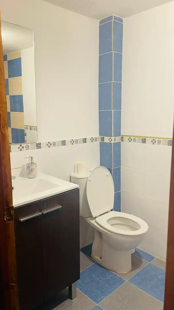 Baño de Casa o chalet en venta en Aguaviva con Calefacción, Terraza y Amueblado