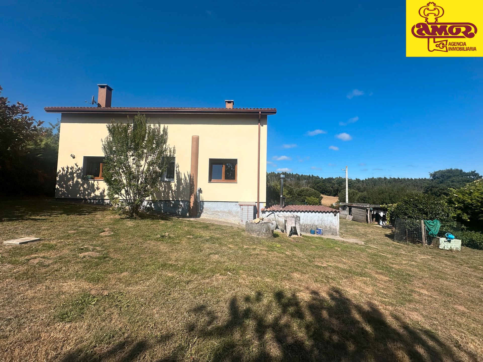 Vista exterior de Casa o chalet en venta en Boqueixón con Amueblado