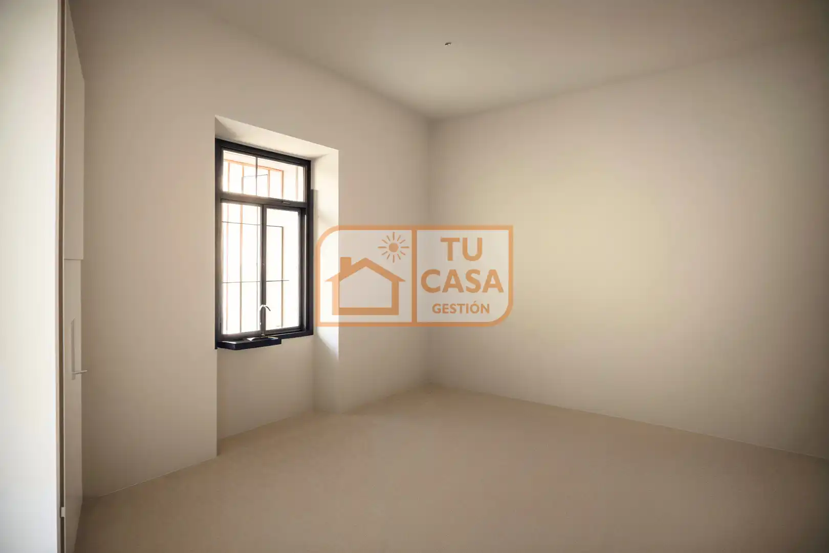 Casa adosada en venda en Cáceres amb Aire condicionat, Calefacció i Jardí privat