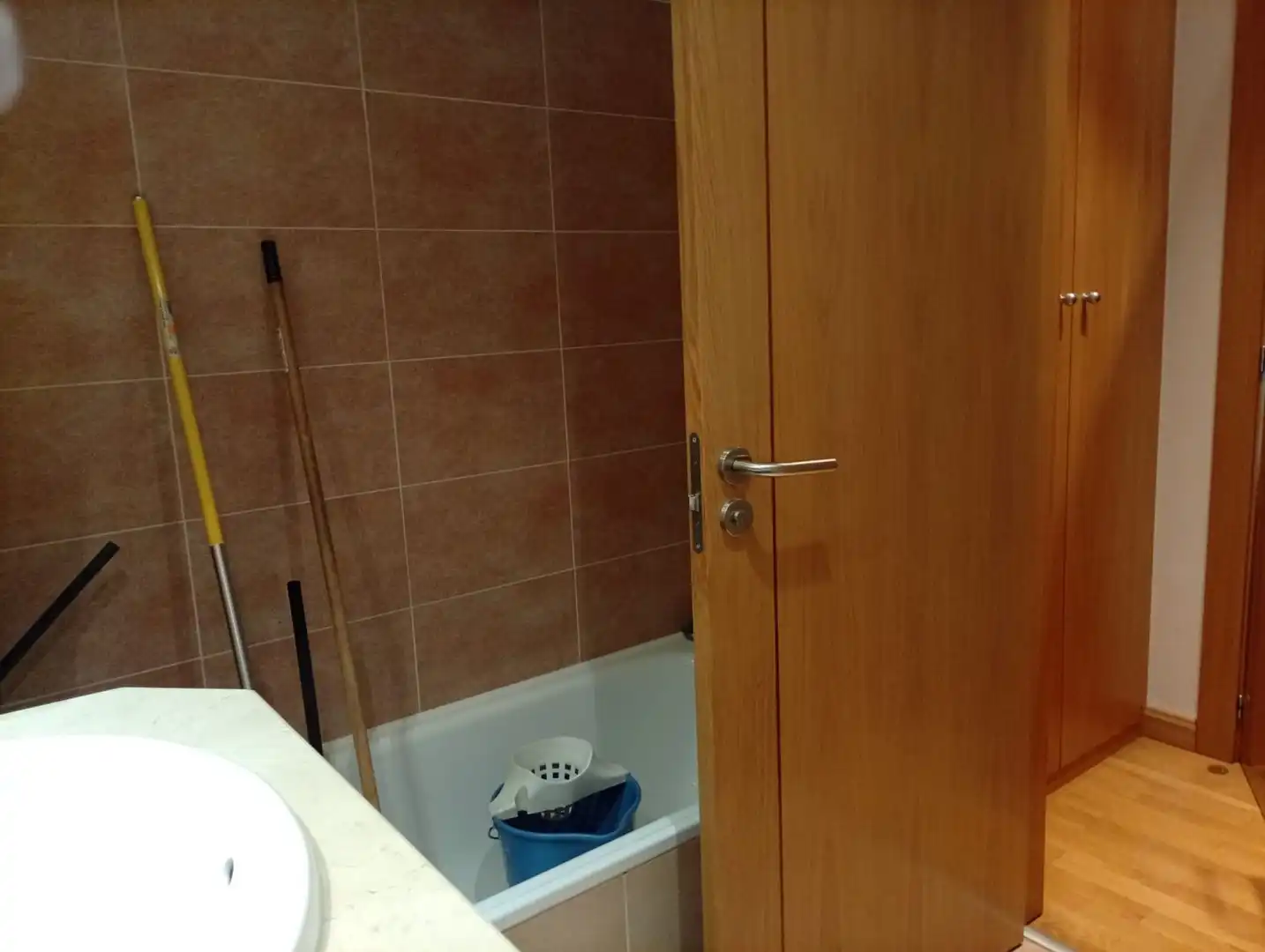 Badezimmer von Büro zur Miete in Arroyo de la Encomienda mit Heizung und Abstellraum