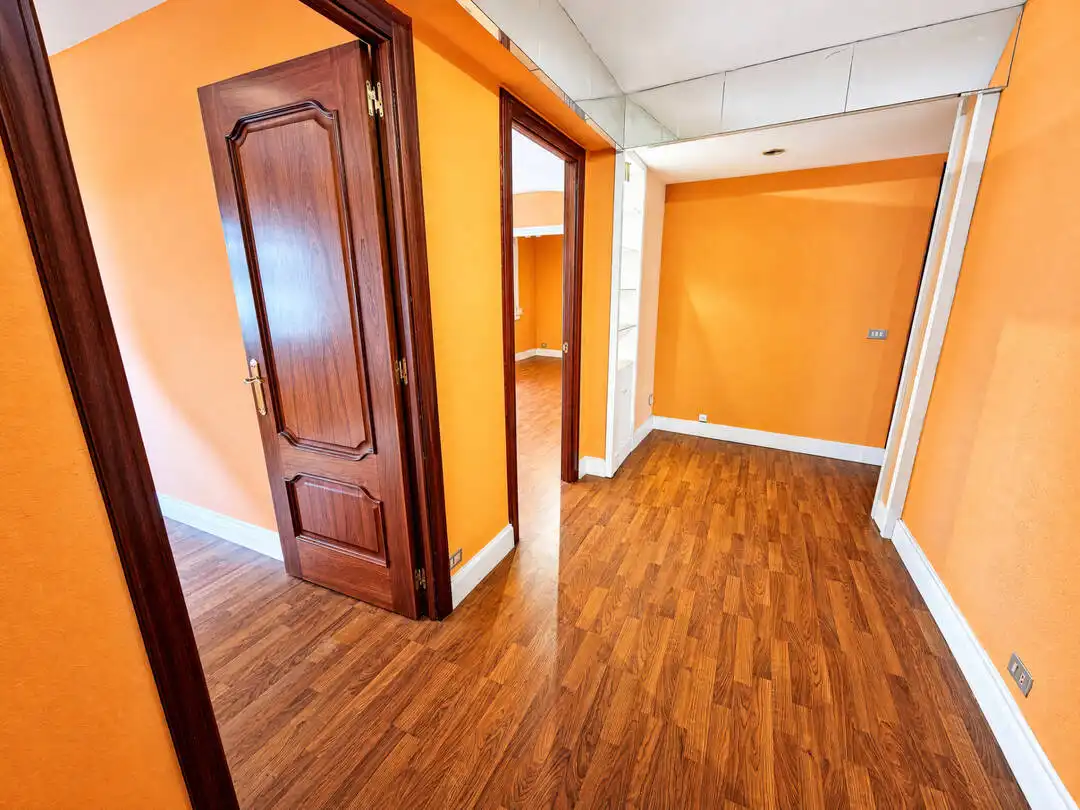 Piso en venta en Santurtzi  con Trastero