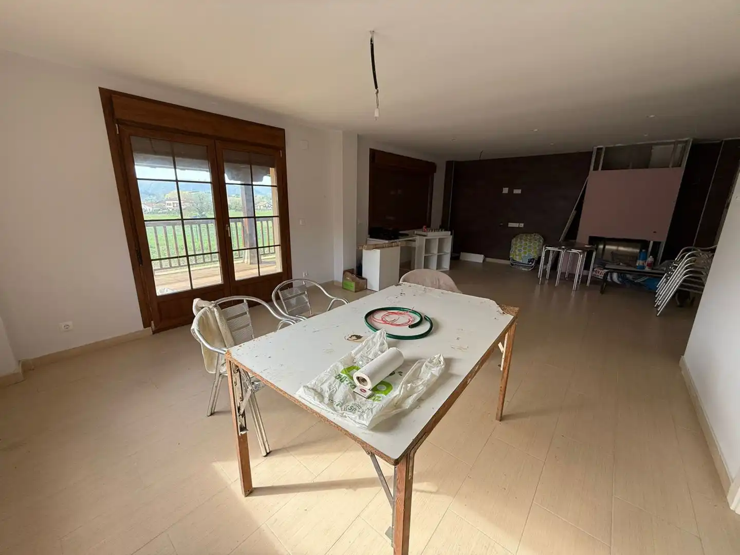 Menjador de Casa o xalet en venda en Bárcena de Cicero amb Calefacció, Jardí privat i Terrassa
