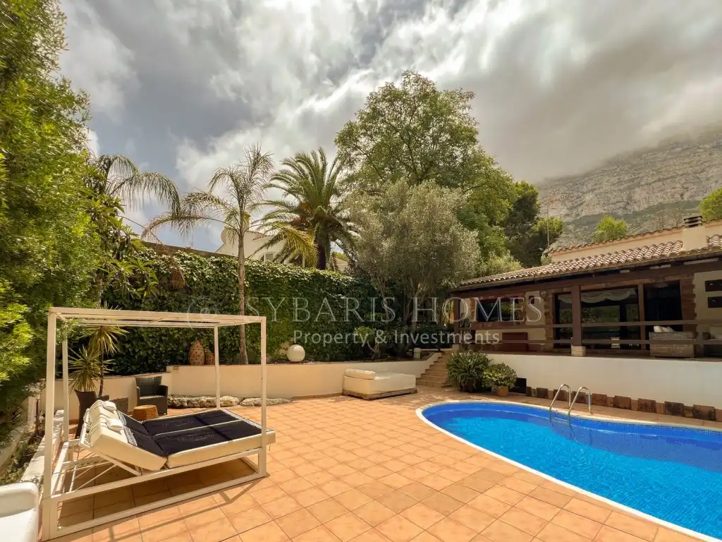 Exterior view of Houses for sale in Dénia  with Air Conditioner, Private garden and Terrace