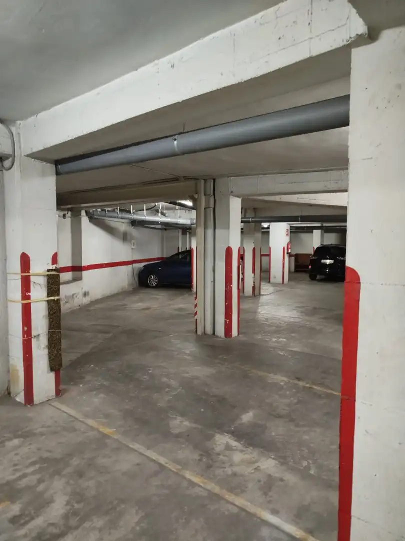 Einzelparkplatz mit Aufzug zum Verkauf in Carrer d'Enguera, imagen 5